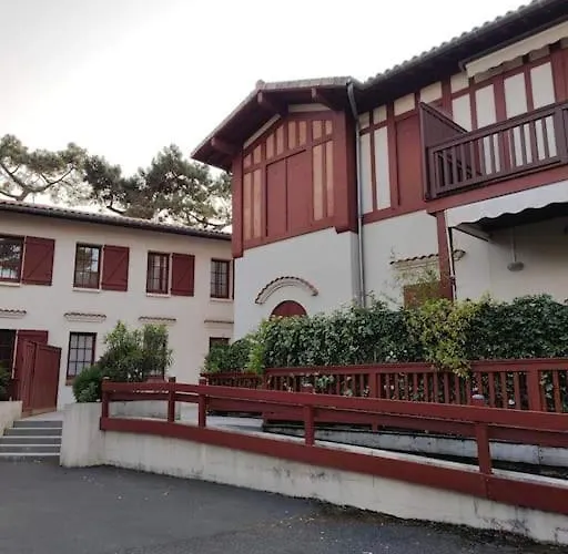 4 Personnes - Beausejour * Аркашон